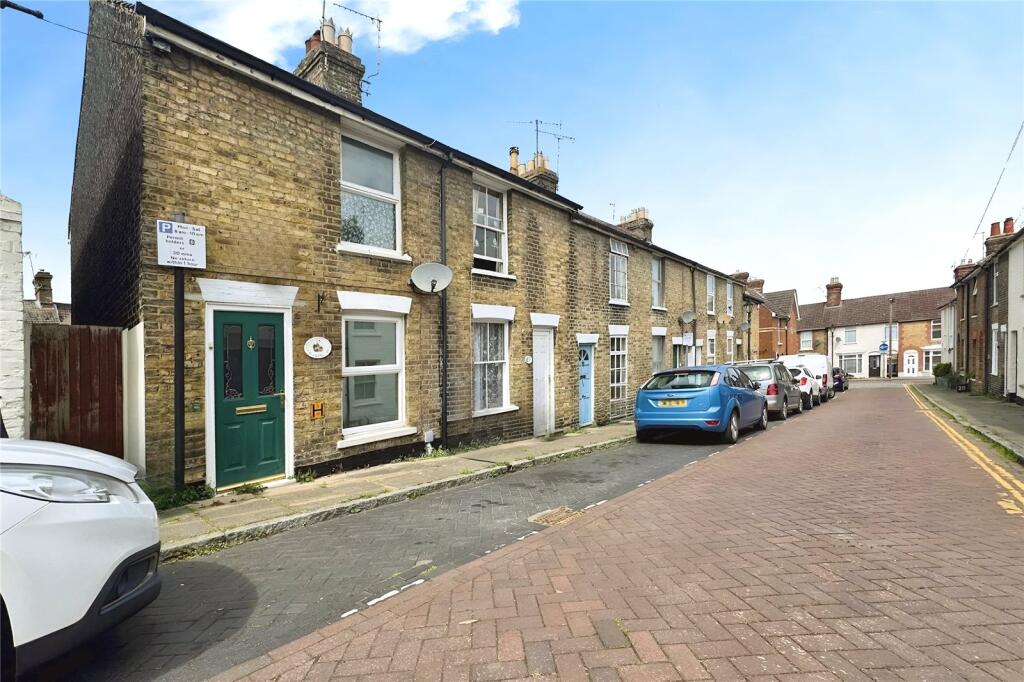 Main image of property: Fielding Street, Faversham, Kent, ME13