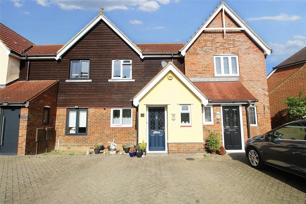 2 bedroom terraced house for sale in Teal Way, Iwade, Sittingbourne