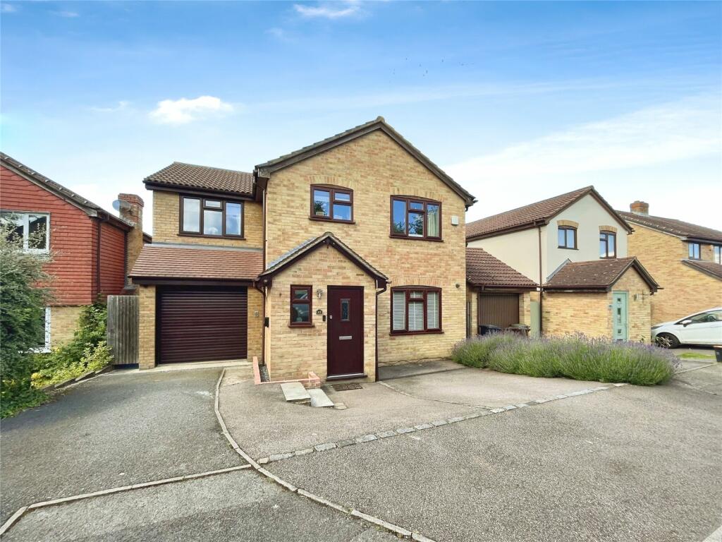 4 bedroom detached house for sale in Pennine Way, Downswood, Maidstone