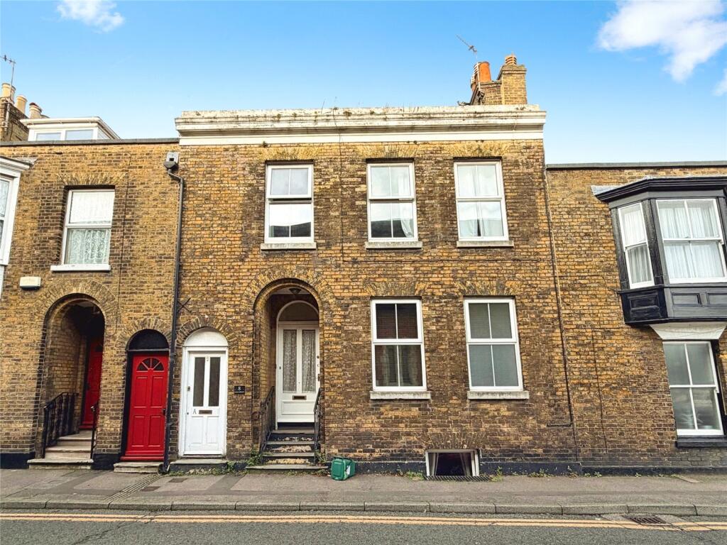 Main image of property: Park Street, Deal, Kent, CT14