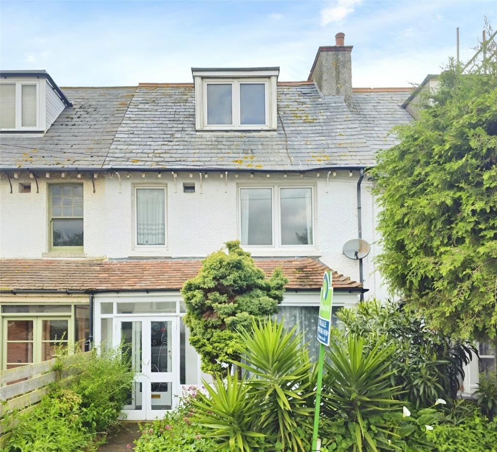 5 bedroom terraced house for sale in Percy Avenue, Broadstairs, Kent, CT10