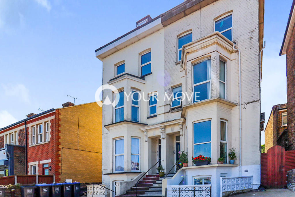 1 bedroom flat for sale in St. Peters Road, Broadstairs, Kent, CT10