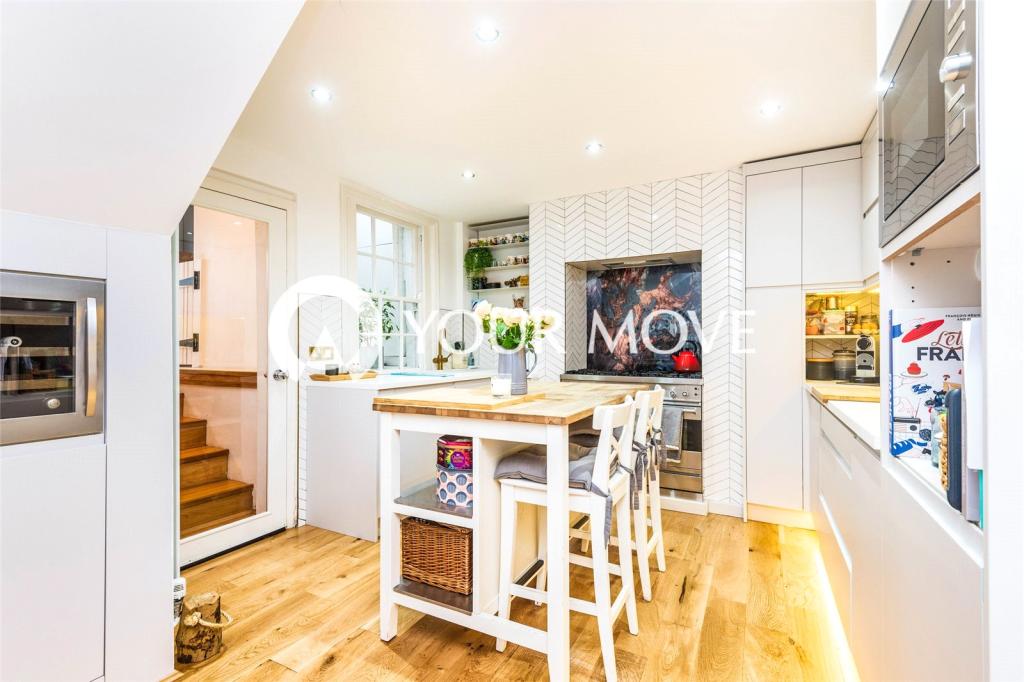 4 bedroom end of terrace house for sale in Abbots Hill, Ramsgate, Kent