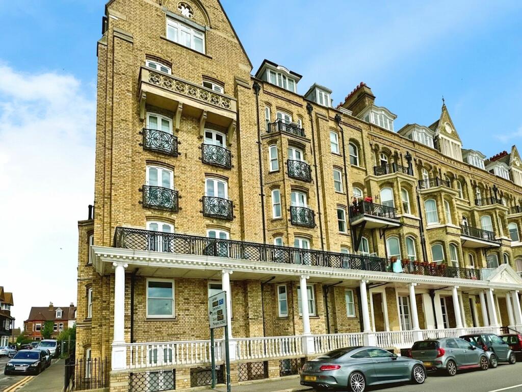 3 bedroom for sale in D'este Road, Ramsgate, Kent, CT11