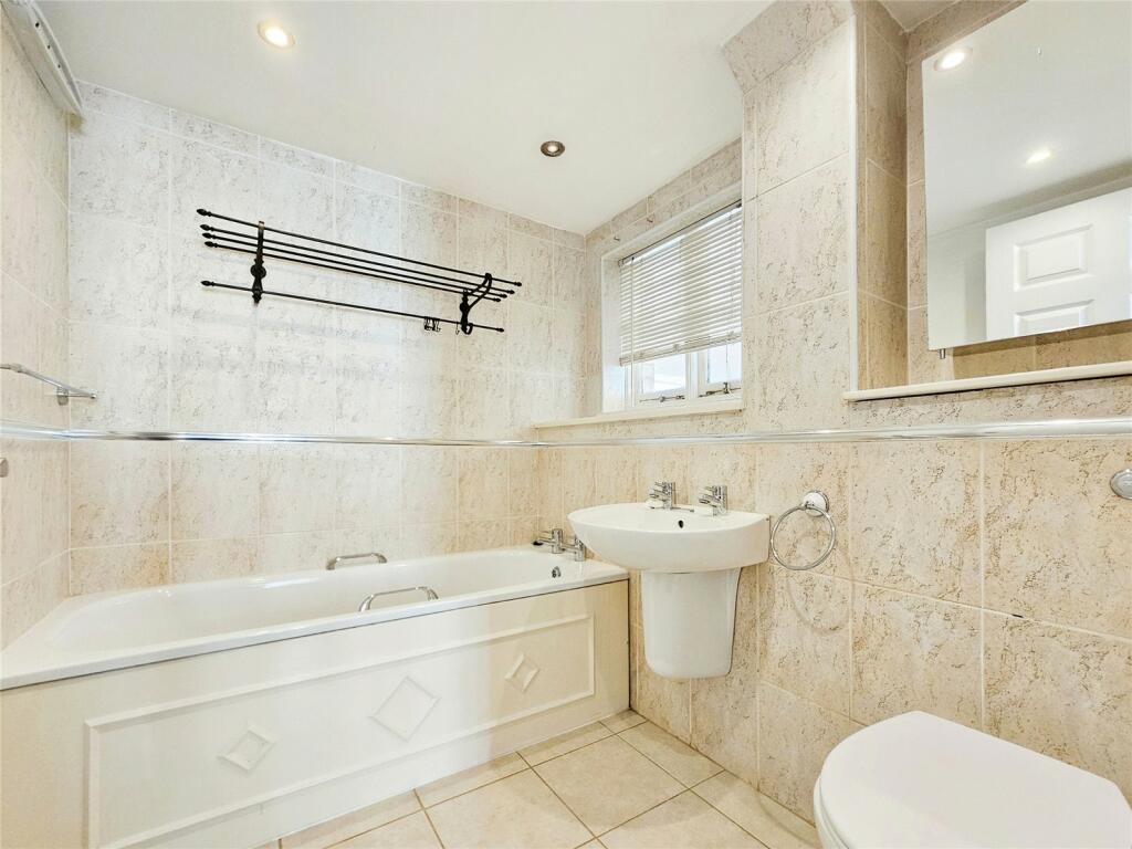 Additional property image - D'este Road, Ramsgate, Kent, CT11