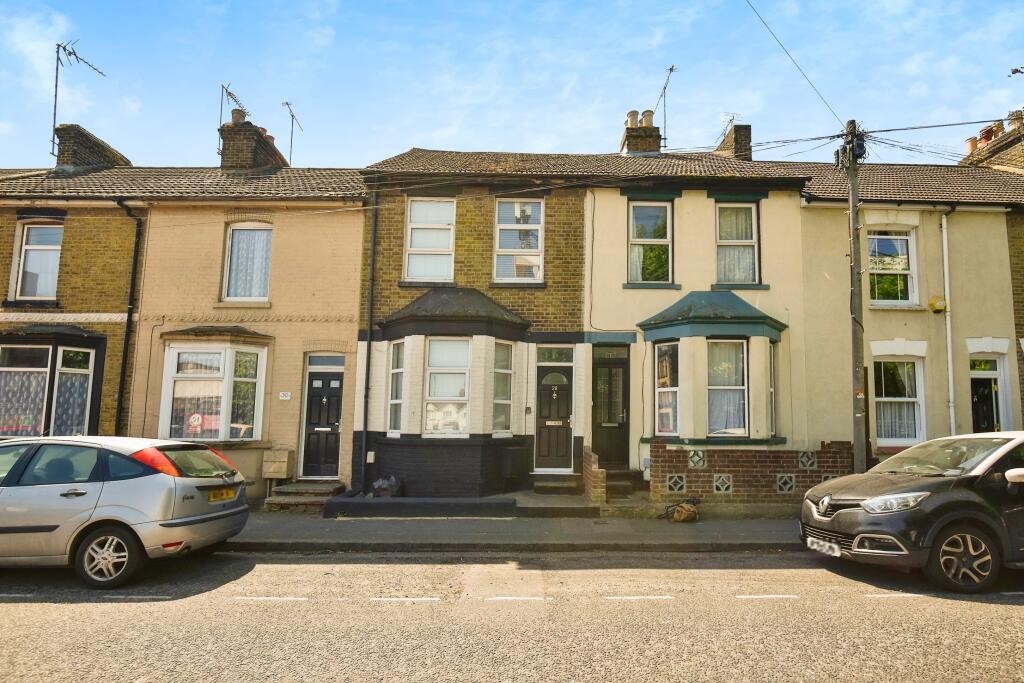 Main image of property: Green Street, Gillingham, Kent, ME7