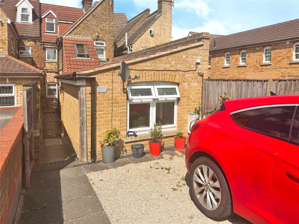 Main image of property: High Street, Rainham, Gillingham, Kent, ME8