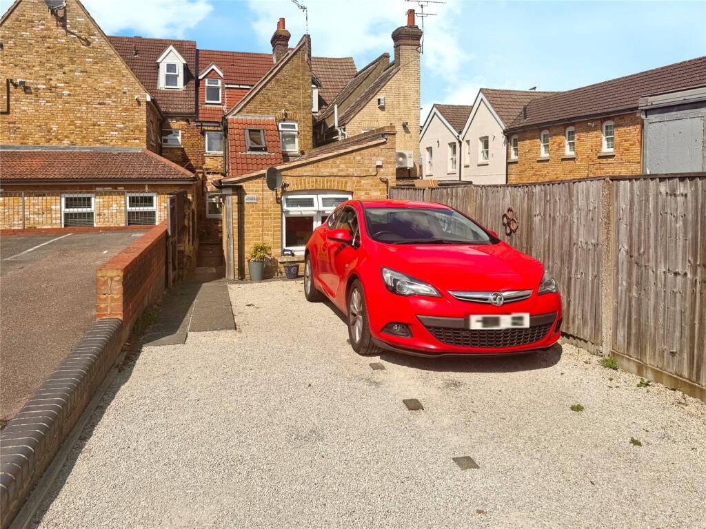 Main image of property: High Street, Rainham, Gillingham, Kent, ME8