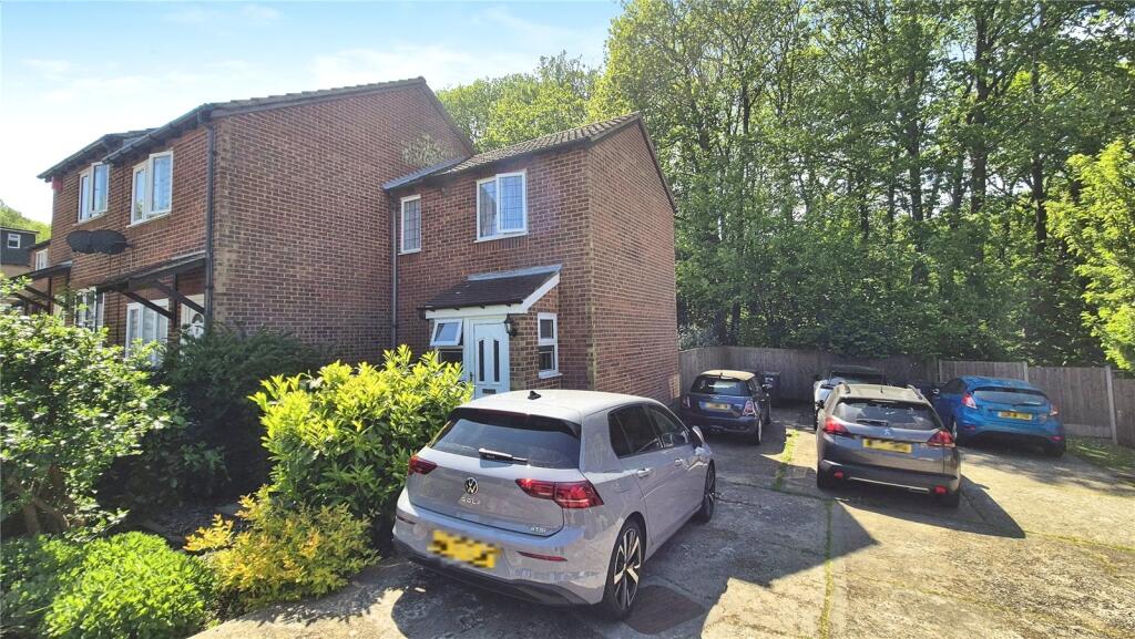 Main image of property: Woodbury Road, Chatham, Kent, ME5