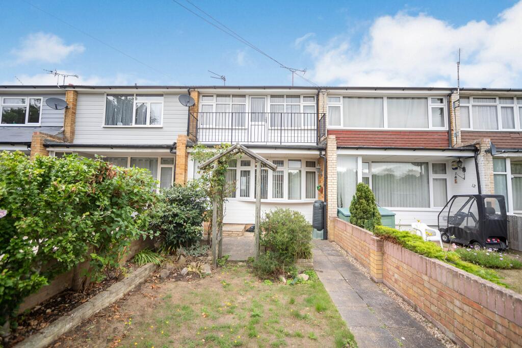 3 bedroom terraced house for sale in Shelldrake Close, Isle of Grain