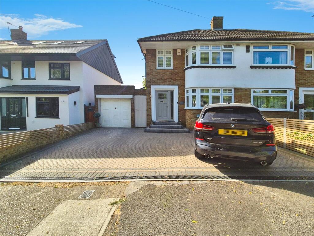 Main image of property: Hollywood Lane, Wainscott, Rochester, Kent, ME3