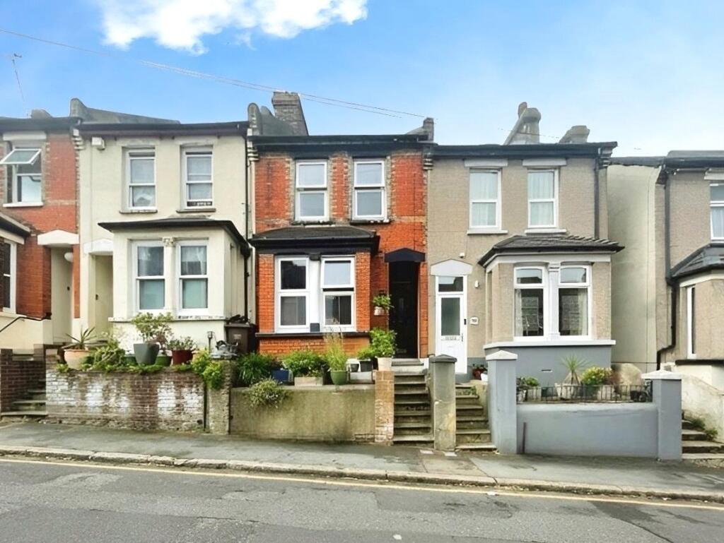 Main image of property: Cecil Road, Rochester, Kent, ME1