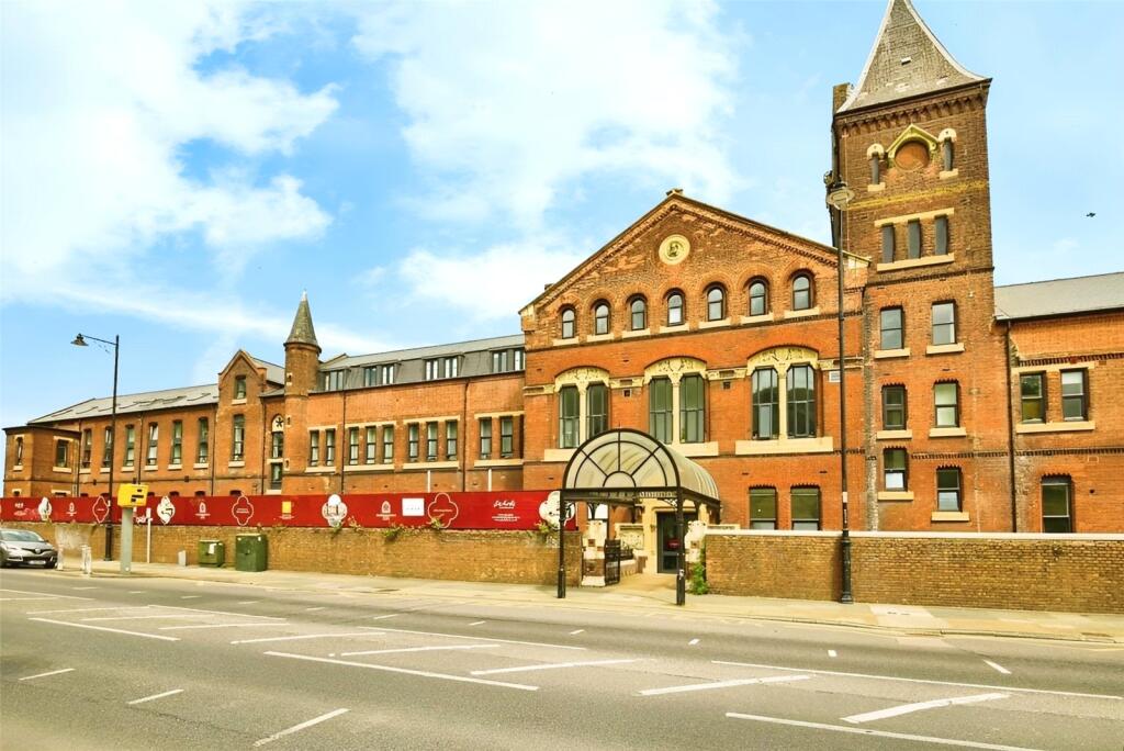 Main image of property: New Road, Rochester, Kent, ME1