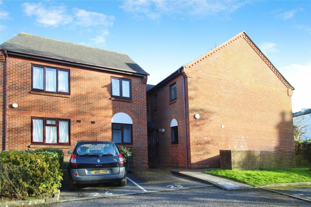 1 bedroom flat for sale in Mead Lane, Bognor Regis, West Sussex, PO21