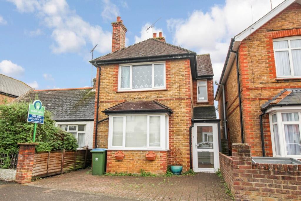 3 bedroom detached house for sale in Havelock Road, Bognor Regis, PO21