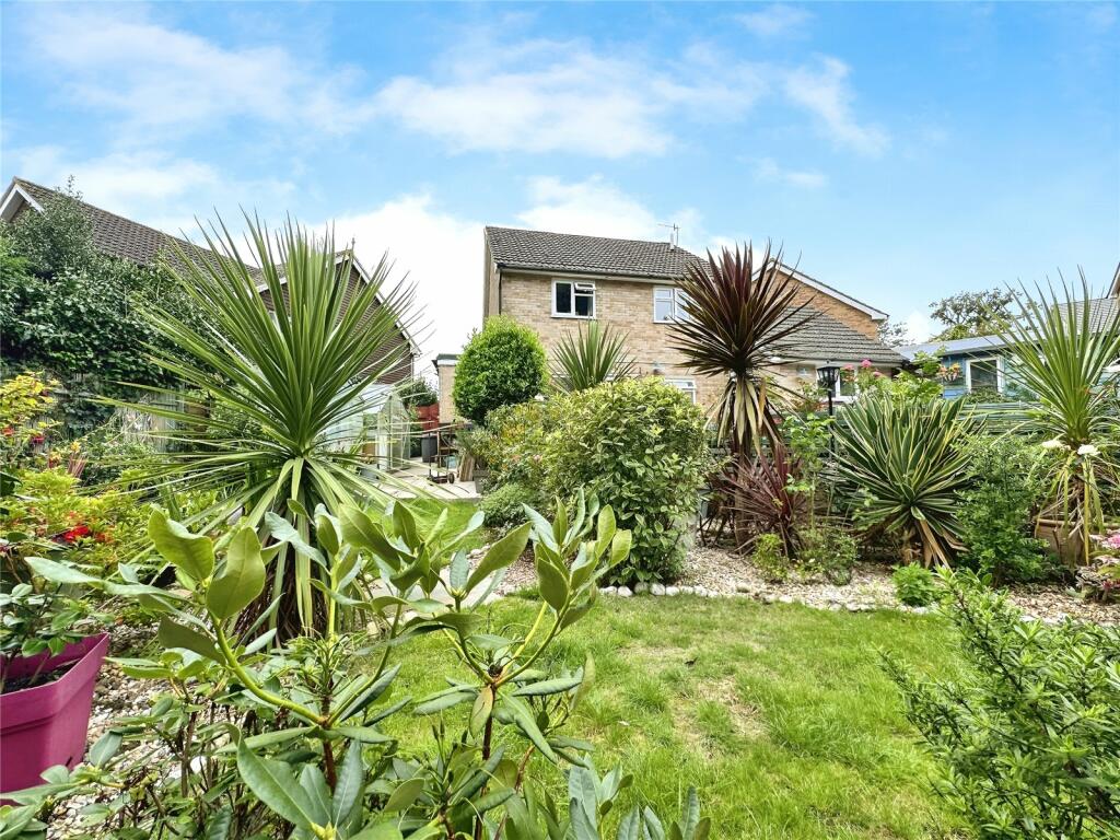 Main image of property: Heathfield Close, Hastings, East Sussex, TN34