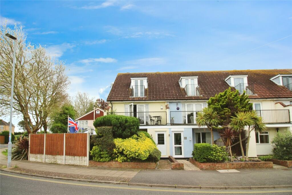3 bedroom end of terrace house for sale in Sea Breeze Gardens, Henderson Road, Southsea