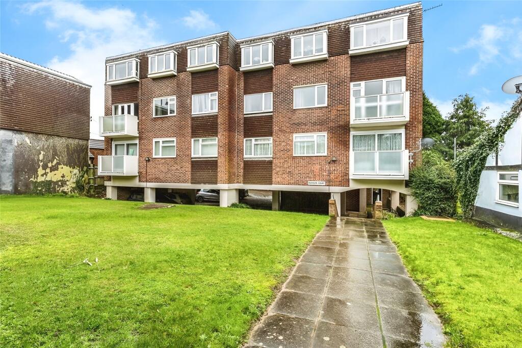 Main image of property: London Road, Purbrook, Waterlooville, Hampshire, PO7