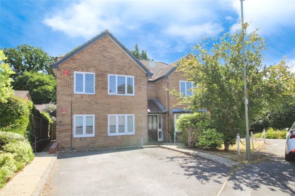 Main image of property: Farmhouse Way, Waterlooville, Hampshire, PO8