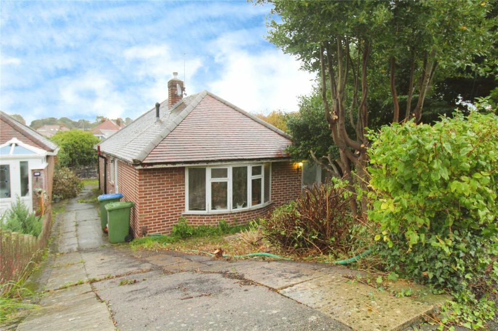 3 bedroom bungalow for sale in Temple Road, Southampton, Hampshire, SO19