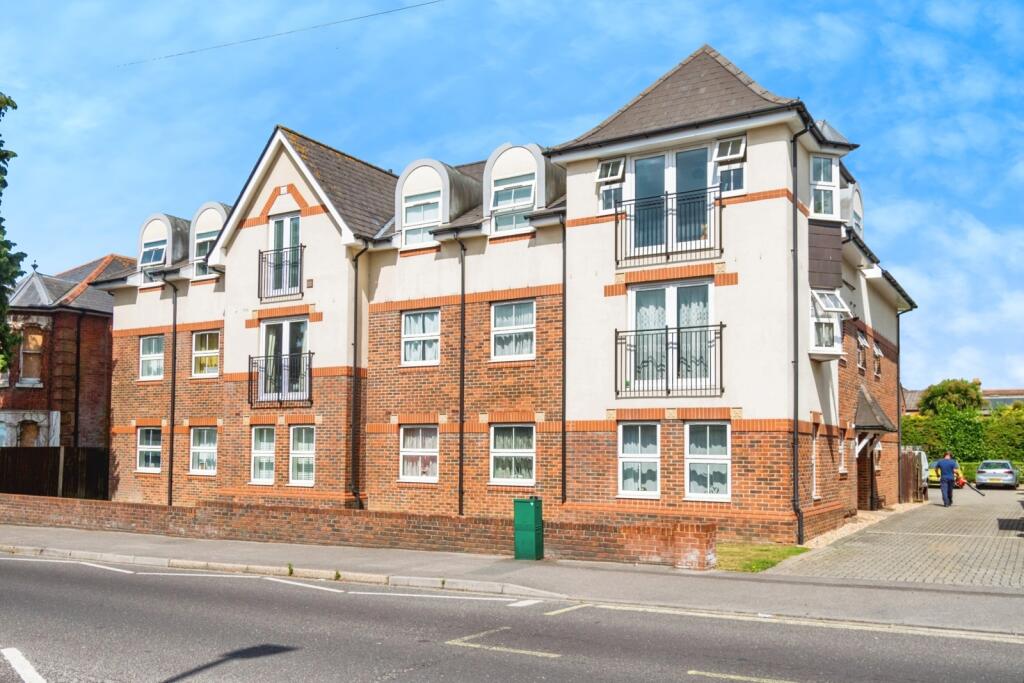 Main image of property: Winchester Road, Southampton, Hampshire, SO16