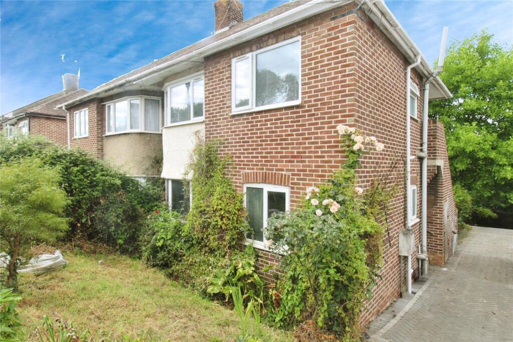 Main image of property: Gainsford Road, Southampton, Hampshire, SO19
