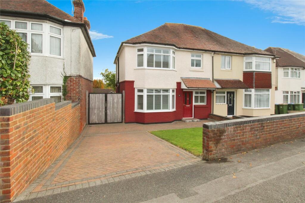 Main image of property: Stoneham Lane, Southampton, Hampshire, SO16