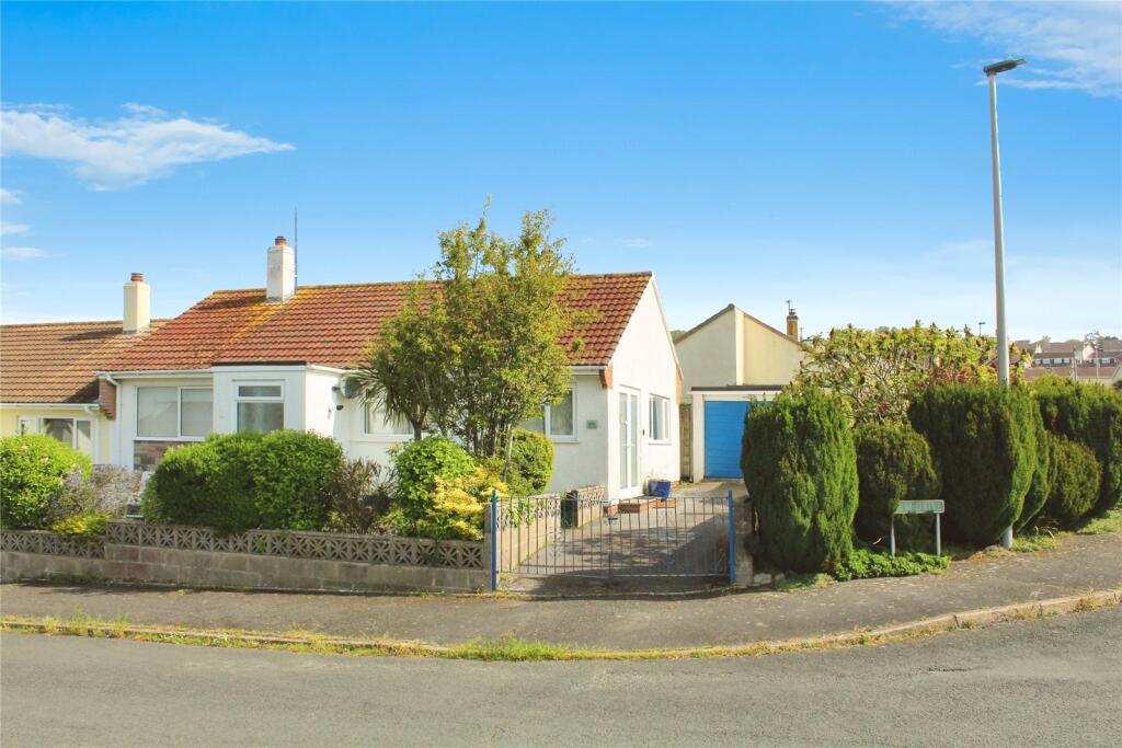Main image of property: Elm Drive, Kingsteignton, Newton Abbot, Devon, TQ12