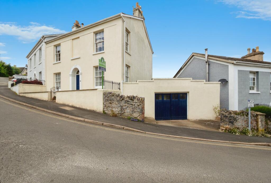 Main image of property: St. Leonards Road, Newton Abbot, Devon, TQ12