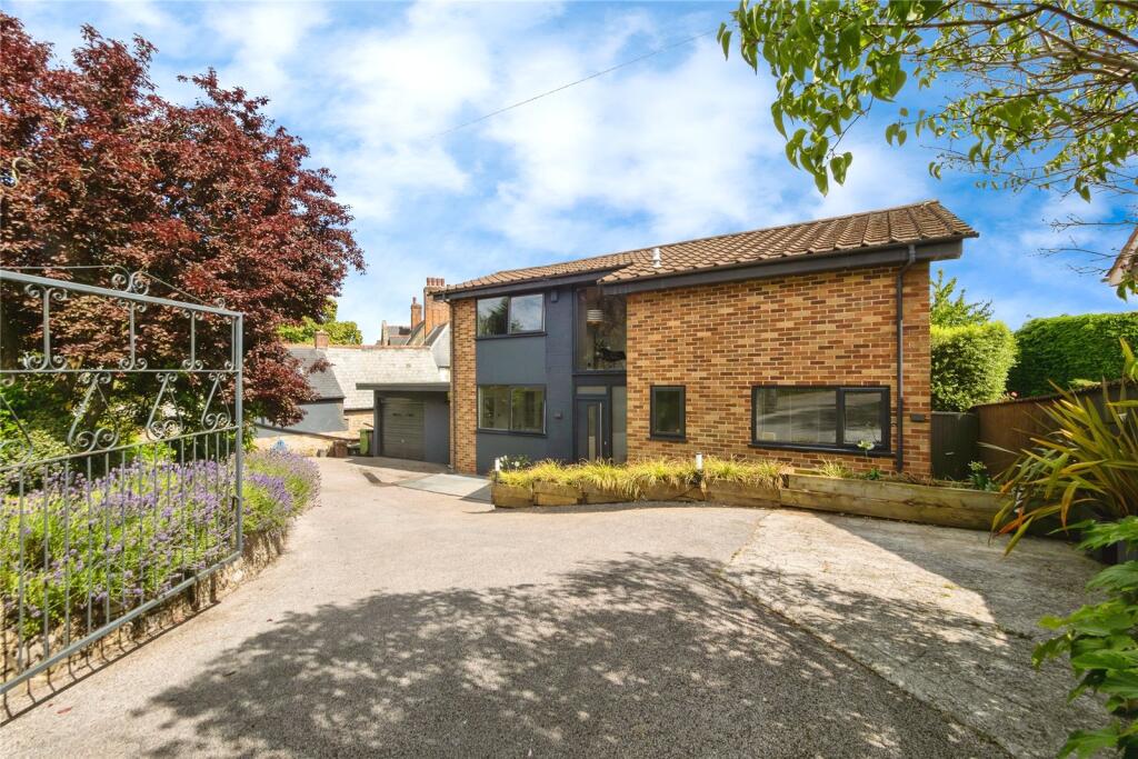 Main image of property: Coombeshead Road, Newton Abbot, Devon, TQ12