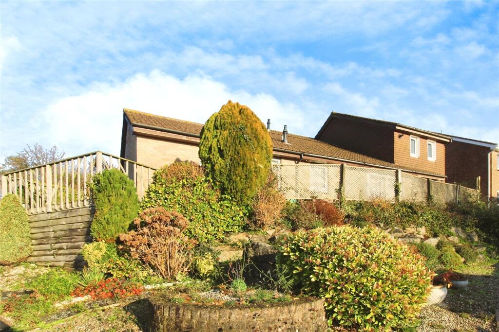 Main image of property: Hollam Way, Kingsteignton, Newton Abbot, Devon, TQ12