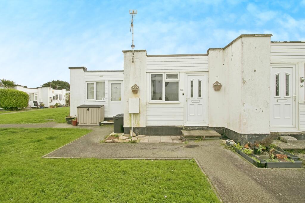 1 bedroom bungalow for sale in Jelbert Way, Eastern Green, Penzance