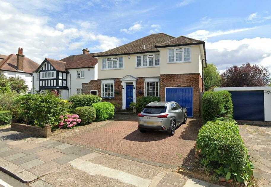 4 bedroom detached house for sale in Gerard Road, Harrow, HA1