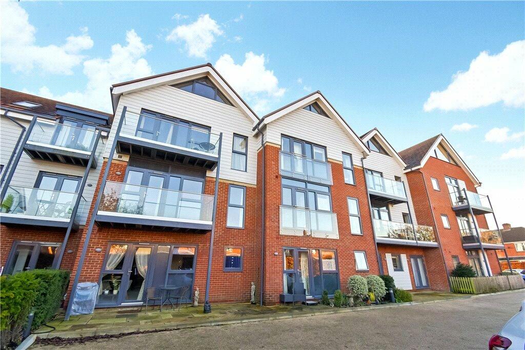 1 bedroom apartment for sale in Duttons Road, Romsey, Hampshire, SO51