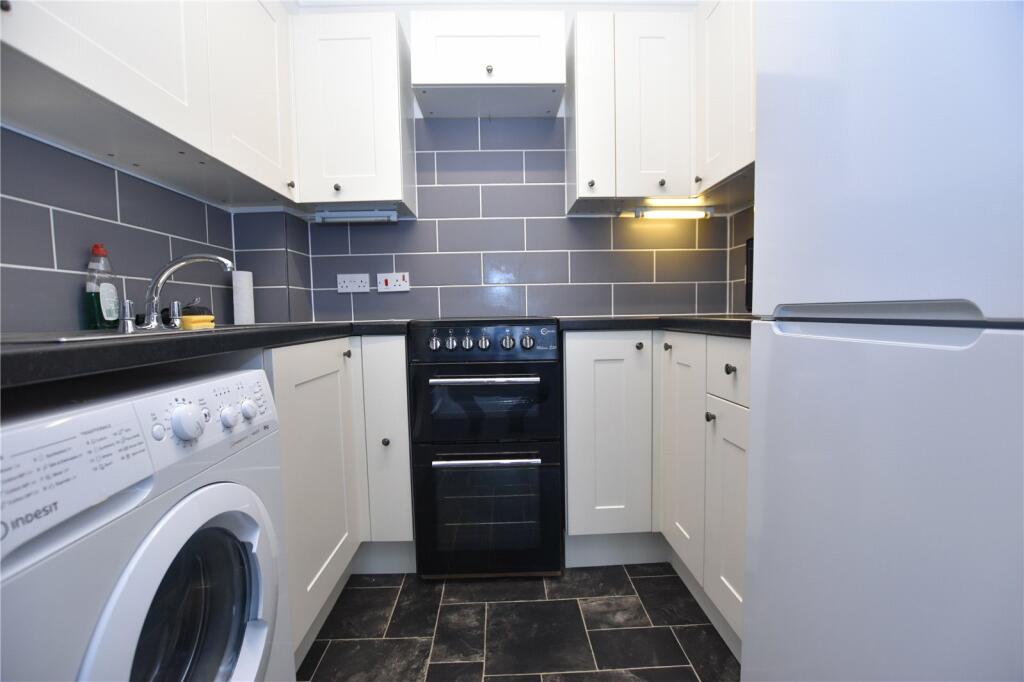 Additional property image - Pincott Road, Bexleyheath, Kent, DA6