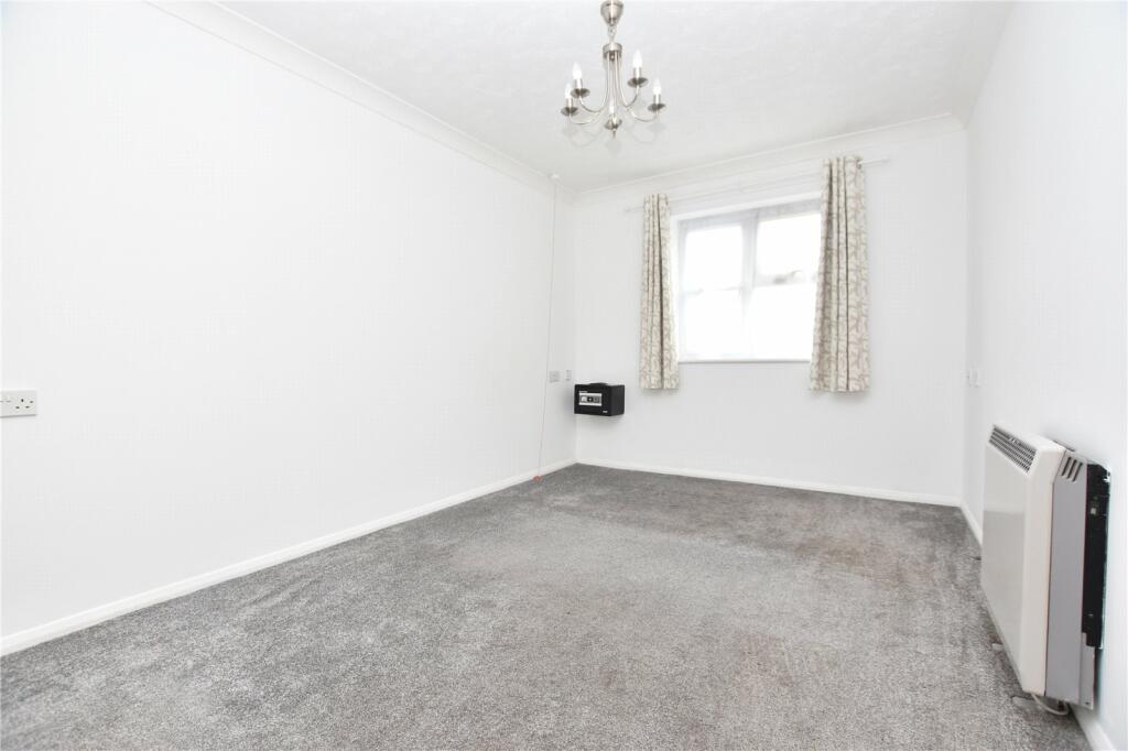 Additional property image - Pincott Road, Bexleyheath, Kent, DA6