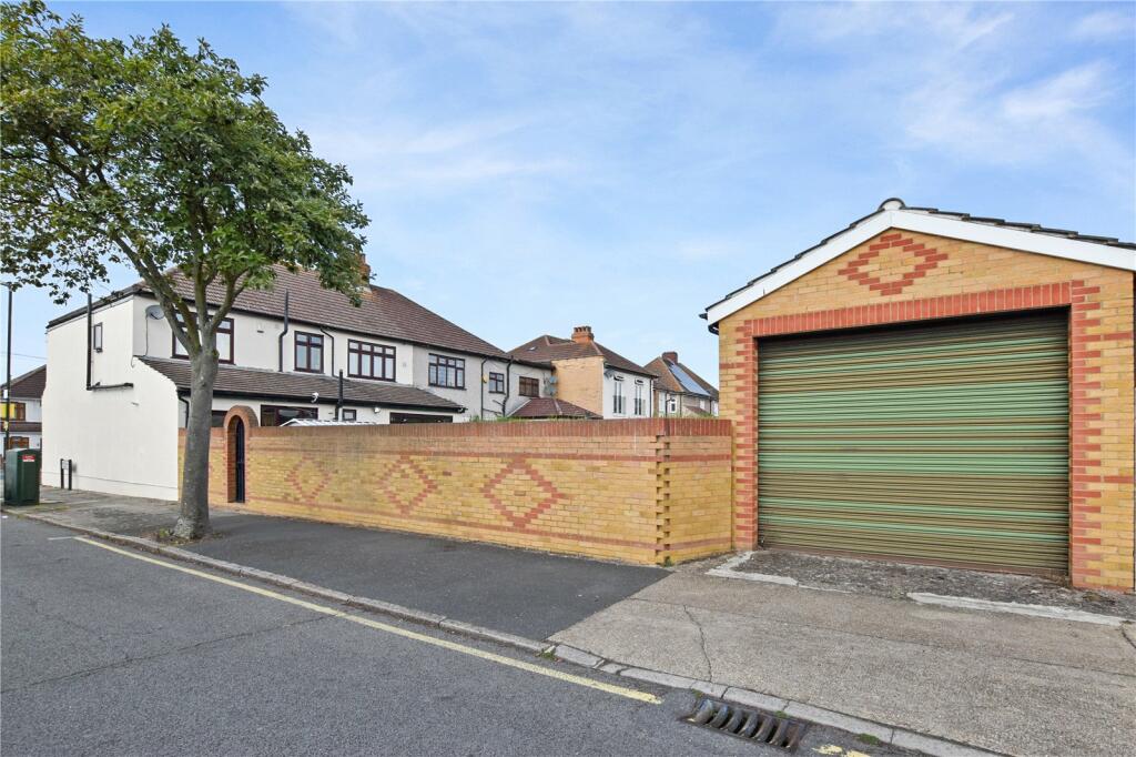 Additional property image - Brampton Road, Bexleyheath, DA7