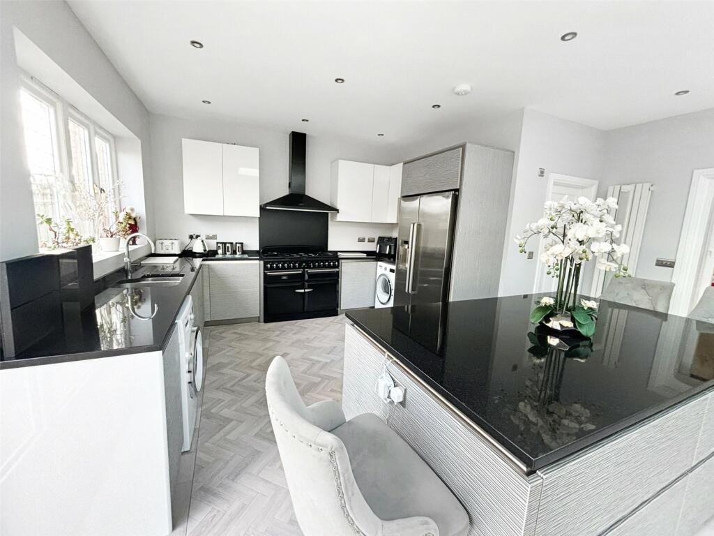 Additional property image - Alers Road, Bexleyheath, DA6