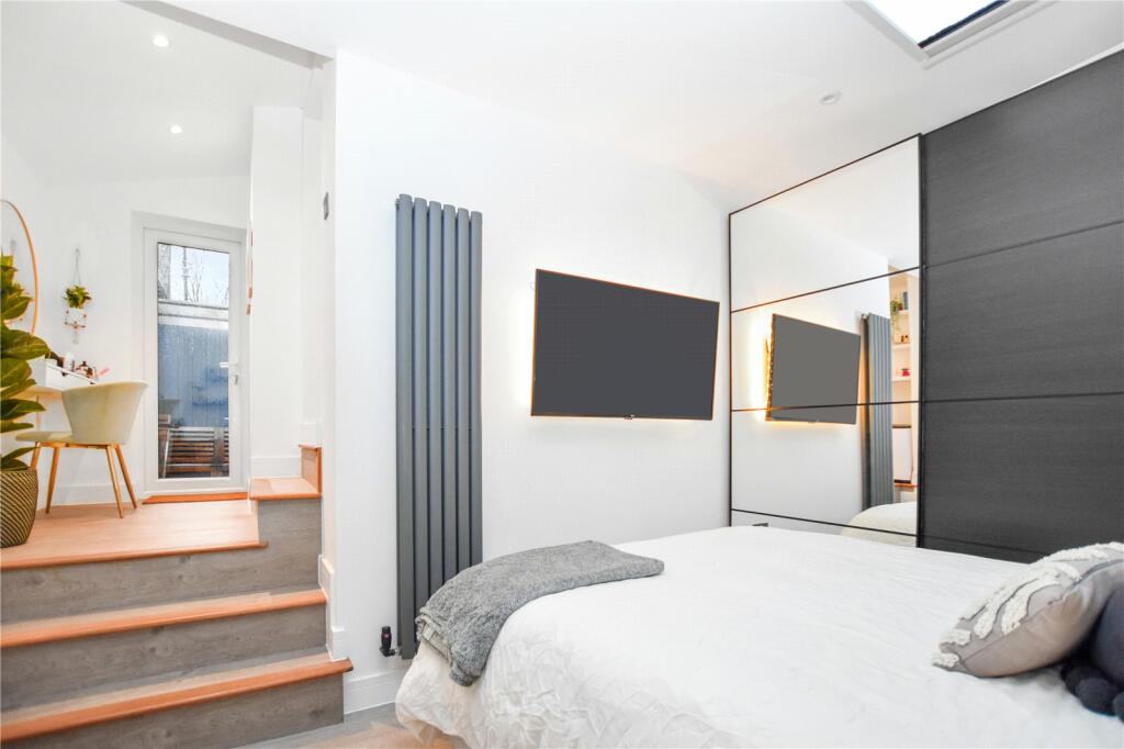 Additional property image - Broadway, Bexleyheath, DA6
