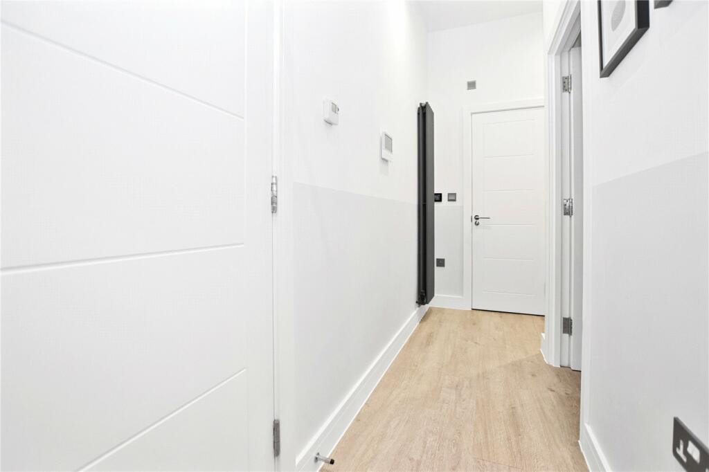 Additional property image - Broadway, Bexleyheath, DA6