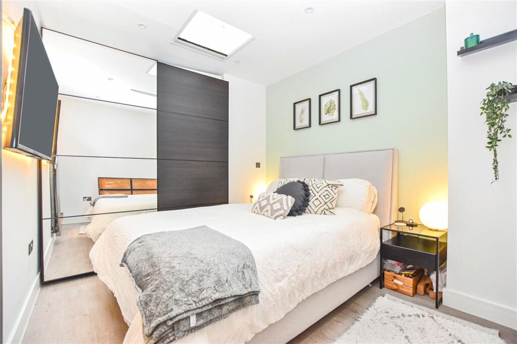 Additional property image - Broadway, Bexleyheath, DA6