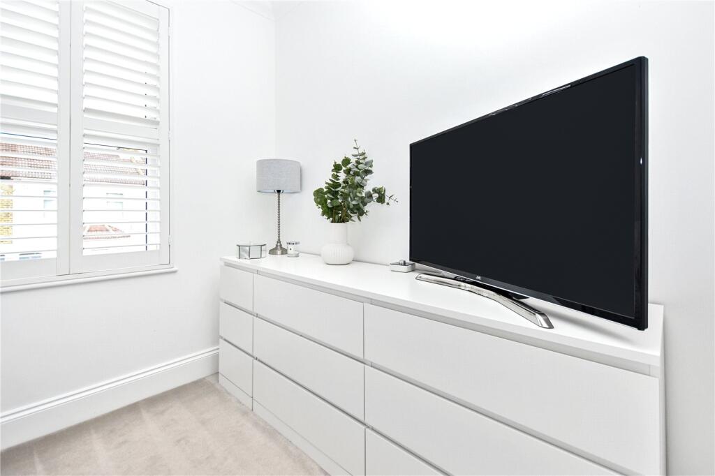 Additional property image - Palmeira Road, Bexleyheath, DA7