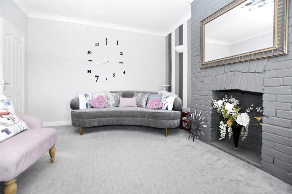 Additional property image - Long Lane, Bexleyheath, Kent, DA7