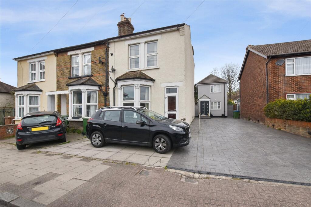 Main image of property: Erith Road, Bexleyheath, DA7