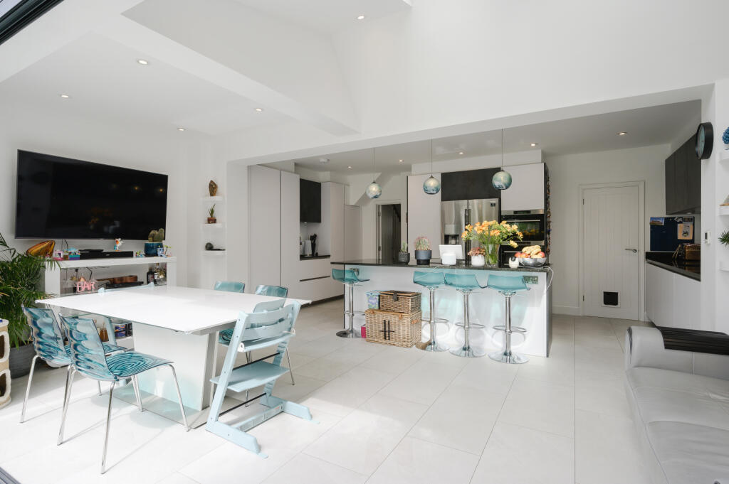 Main image of property: Circle Gardens, London, SW19