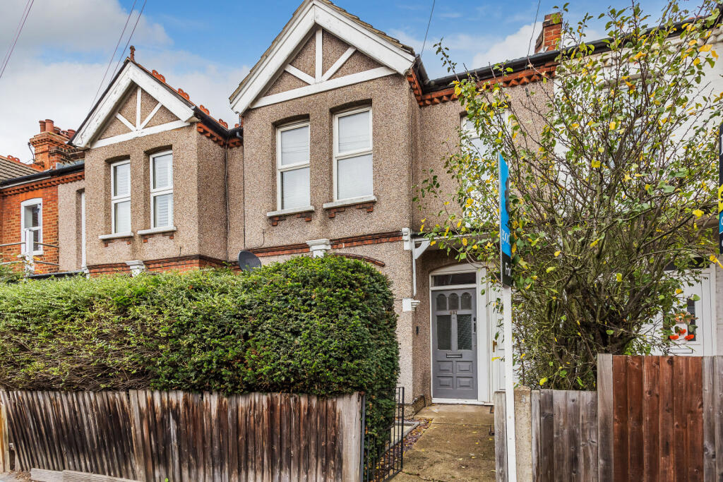 2 bedroom for sale in Kingston Road, Raynes Park, SW20