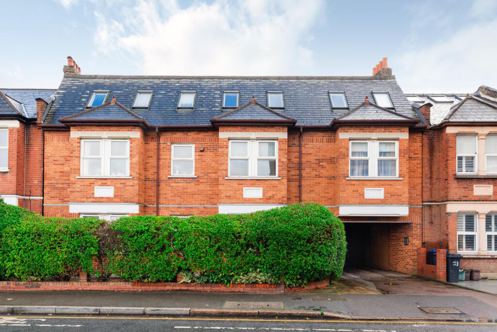 Main image of property: Kingston Road, Raynes Park, SW20