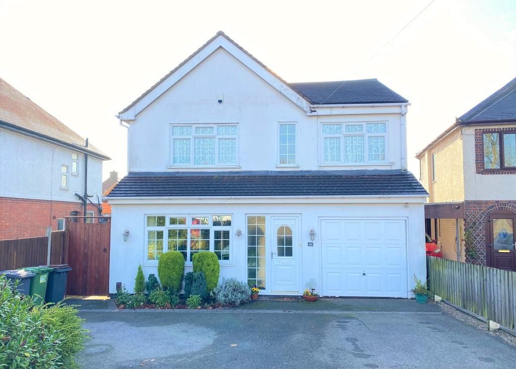 5 bedroom detached house for sale in Gipsy Lane, Whitestone, Nuneaton, CV11