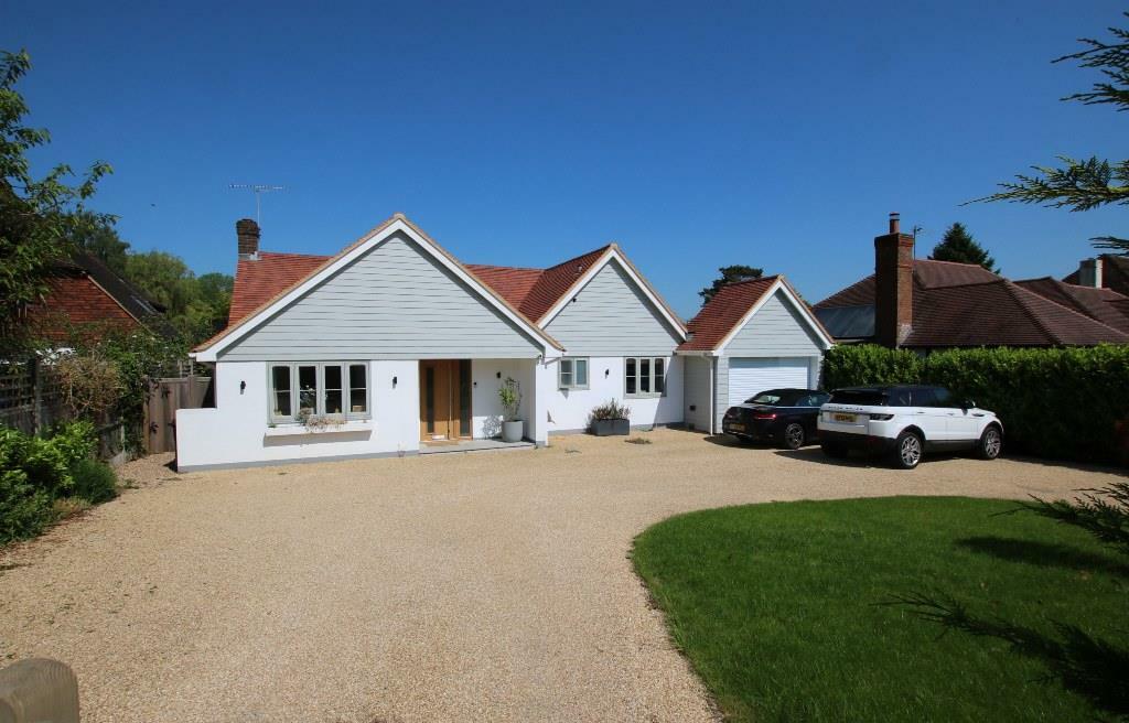 4 bedroom bungalow for sale in Lower Road, Fetcham, KT22