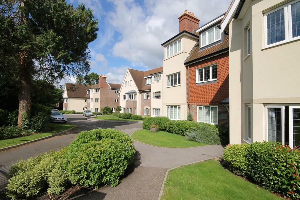 1 bedroom retirement property for sale in Ashcroft Place, Leatherhead, KT22